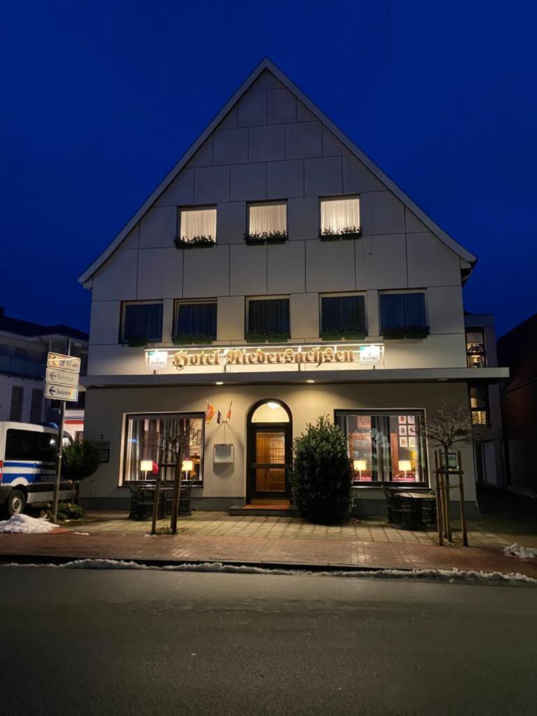 Hotel Niedersachsen Quakenbrück エクステリア 写真