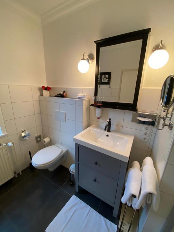 Hotel Niedersachsen Quakenbrück エクステリア 写真