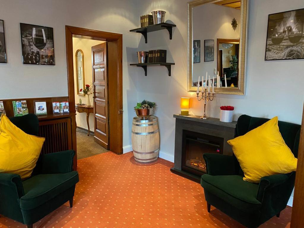 Hotel Niedersachsen Quakenbrück エクステリア 写真