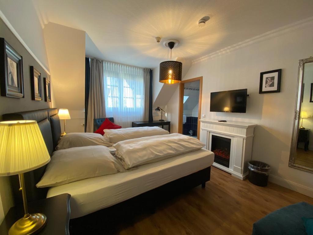 Hotel Niedersachsen Quakenbrück エクステリア 写真